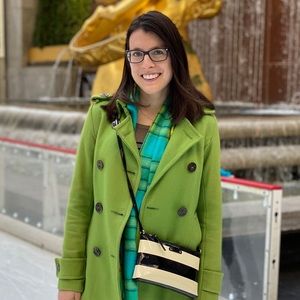 Meet your Posher, Lauren